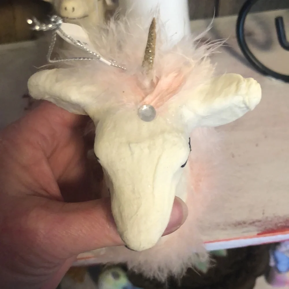 (2) Pier One Import’s Unicorn 🦄 Ornaments